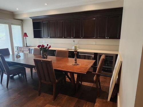 1260 Kings Avenue, West Vancouver, BC 