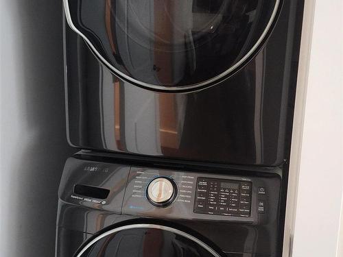 1260 Kings Avenue, West Vancouver, BC 