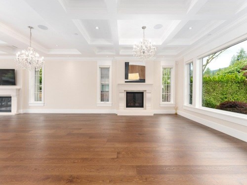 1260 Kings Avenue, West Vancouver, BC 