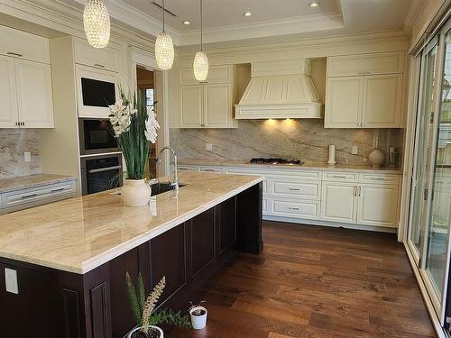 1260 Kings Avenue, West Vancouver, BC 