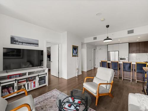 4102-567 Clarke Road, Coquitlam, BC 