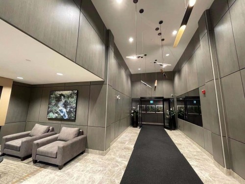 202-2651 Library Lane, North Vancouver, BC 