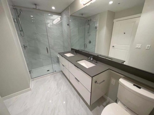 202-2651 Library Lane, North Vancouver, BC 