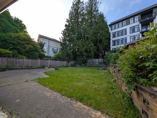 701 Delestre Avenue, Coquitlam, BC 