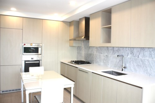 920-8800 Hazelbridge Way, Richmond, BC 