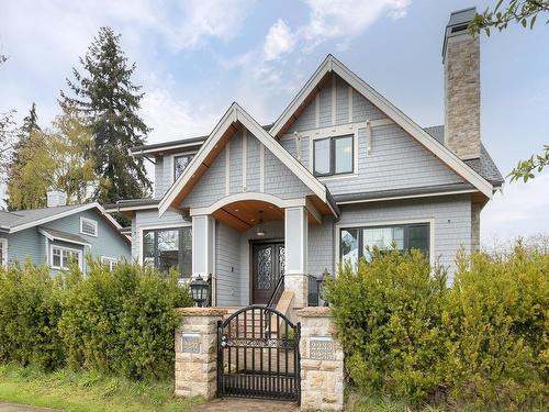 2237 37Th Avenue W, Vancouver, BC 