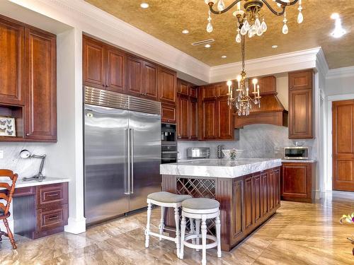 2237 37Th Avenue W, Vancouver, BC 