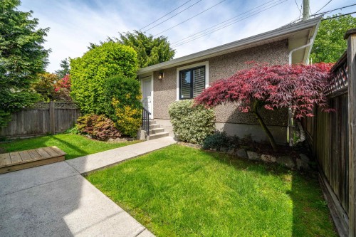 1683 64Th Avenue W, Vancouver, BC 