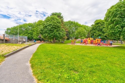 9520 Williams Road, Richmond, BC 