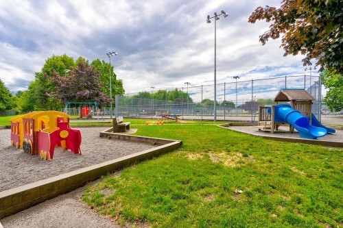 9520 Williams Road, Richmond, BC 