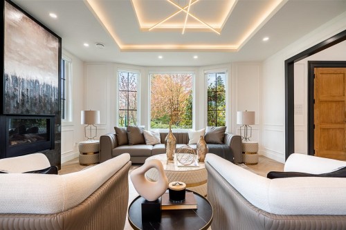 1203 38Th Avenue W, Vancouver, BC 