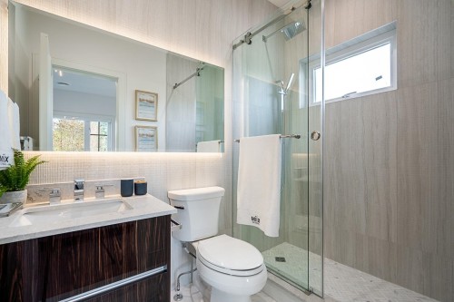 1203 38Th Avenue W, Vancouver, BC 