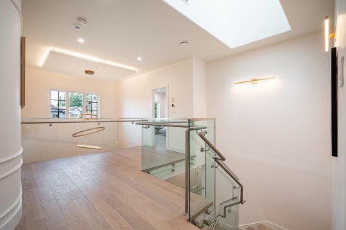 1203 38Th Avenue W, Vancouver, BC 