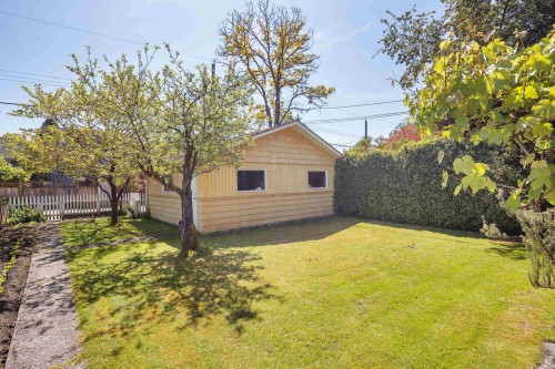 3136 11Th Avenue W, Vancouver, BC 