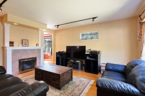 3136 11Th Avenue W, Vancouver, BC 