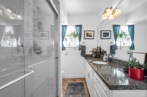 5882 Berkeley Street, Vancouver, BC 