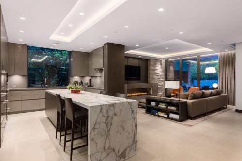 6330 Macdonald Street, Vancouver, BC 