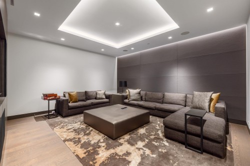 6330 Macdonald Street, Vancouver, BC 