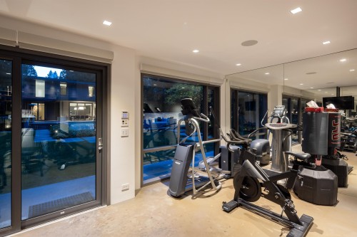 6330 Macdonald Street, Vancouver, BC 