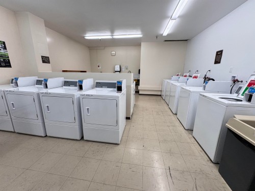 1802-5645 Barker Avenue, Burnaby, BC 