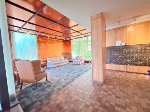 1802-5645 Barker Avenue, Burnaby, BC 