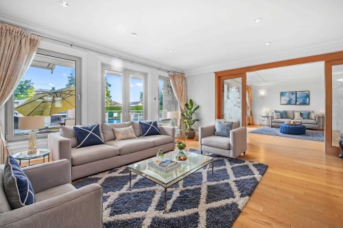 1361 Mathers Avenue, West Vancouver, BC 