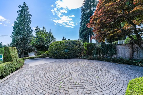 1361 Mathers Avenue, West Vancouver, BC 