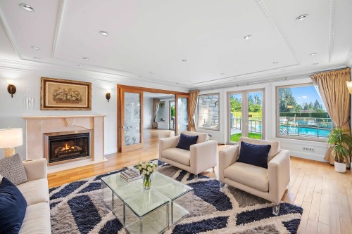 1361 Mathers Avenue, West Vancouver, BC 