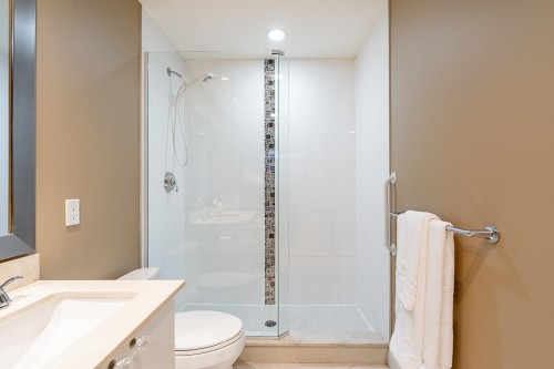 905-172 Victory Ship Way, North Vancouver, BC 