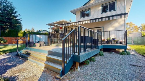 5619 Curtis Place, Sechelt, BC 