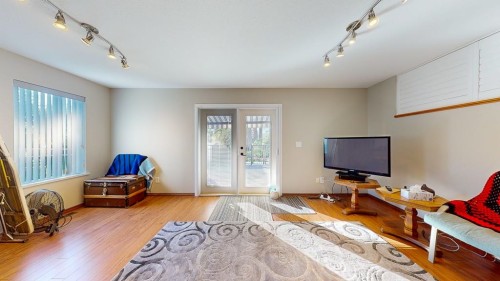 5619 Curtis Place, Sechelt, BC 