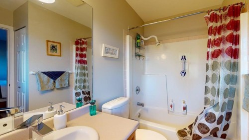 5619 Curtis Place, Sechelt, BC 