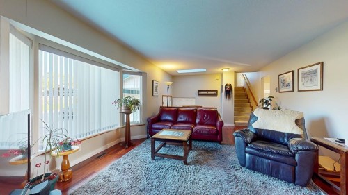 5619 Curtis Place, Sechelt, BC 