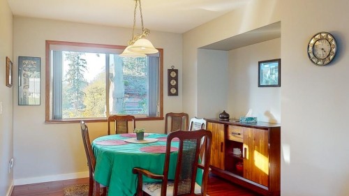 5619 Curtis Place, Sechelt, BC 