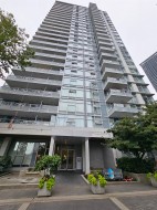 1703-2289 Yukon Crescent  Burnaby, BC V5C 0B2