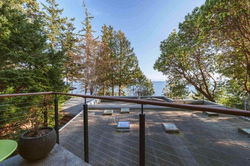 6329 Sunshine Coast Highway, Sechelt, BC 