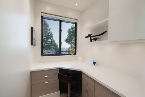 6329 Sunshine Coast Highway, Sechelt, BC 