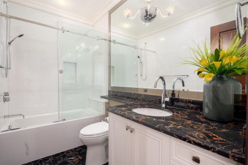 2426 Halston Court, West Vancouver, BC 