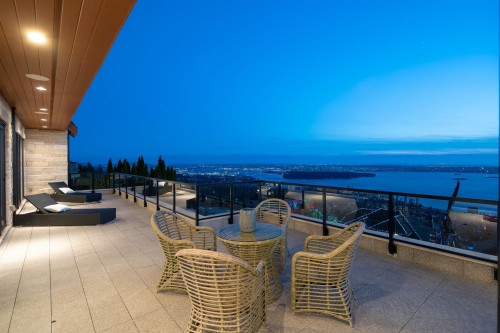 2426 Halston Court, West Vancouver, BC 