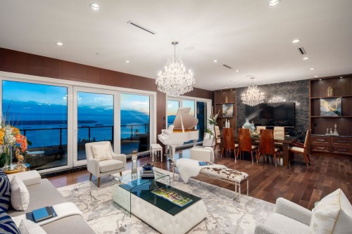 2426 Halston Court, West Vancouver, BC 