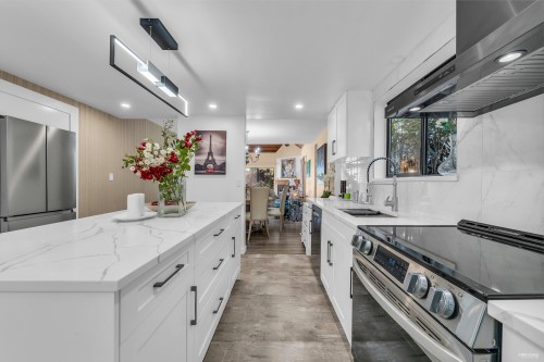 1040 Jefferson Avenue, West Vancouver, BC 