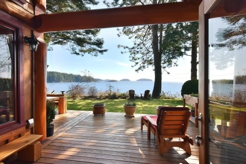 667 Franklin Road, Gibsons, BC 