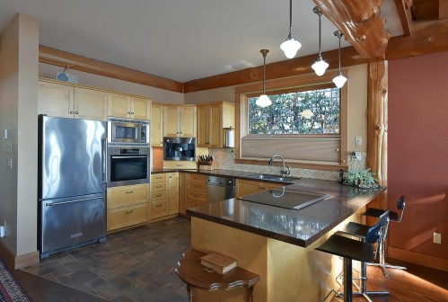 667 Franklin Road, Gibsons, BC 