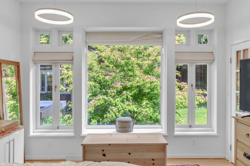 670 Montroyal Boulevard, North Vancouver, BC 