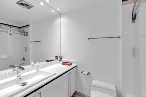 670 Montroyal Boulevard, North Vancouver, BC 