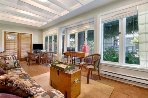 670 Montroyal Boulevard, North Vancouver, BC 