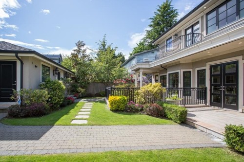 4416 11Th Avenue W, Vancouver, BC 