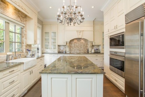 4416 11Th Avenue W, Vancouver, BC 