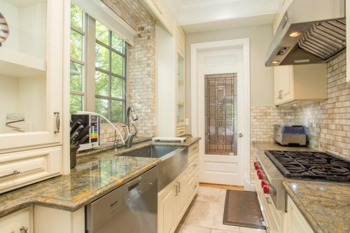 4416 11Th Avenue W, Vancouver, BC 