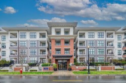 333-9551 Alexandra Road  Richmond, BC V6X 0S6